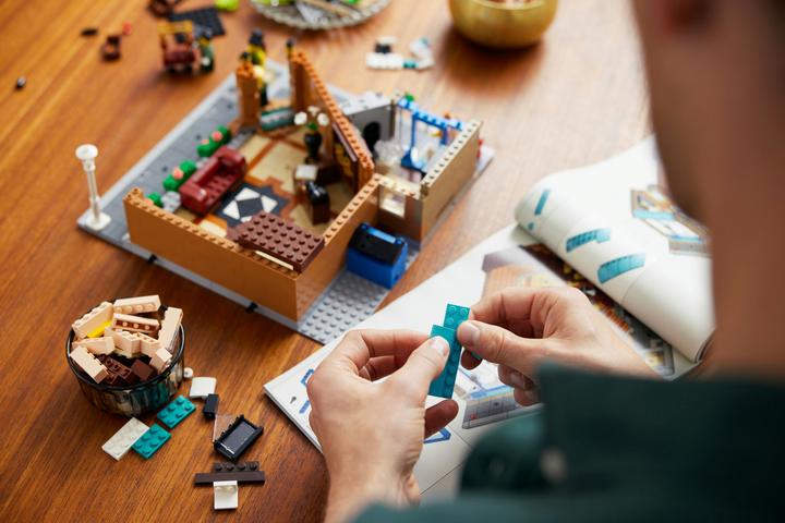 Image du produit LEGO Hôtel-boutique (10297, LEGO difficiles à trouver)