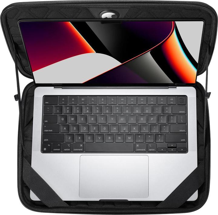 Actual product image Spigen Rugged Armor Pouch Pro (14", Apple)