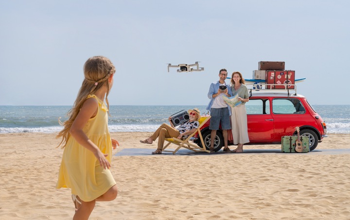 Image du produit DJI Mini 2 Fly More Combo (31 min, 249 g, 12 Mpx)