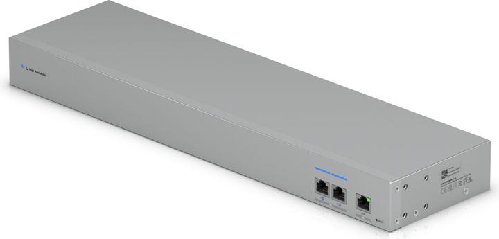 Actual product image Ubiquiti 10 GbE WAN Switch linking two (4 ports)