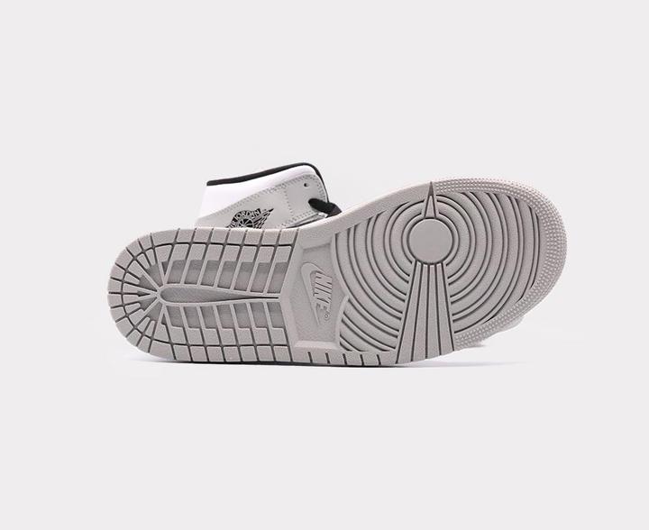 Image du produit Nike Air Jordan 1 (41)