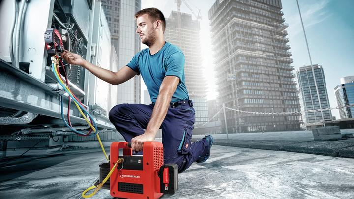 Image du produit Rothenberger ROAIRVAC R32 2.0 CL ohne Akku und Ladegerät