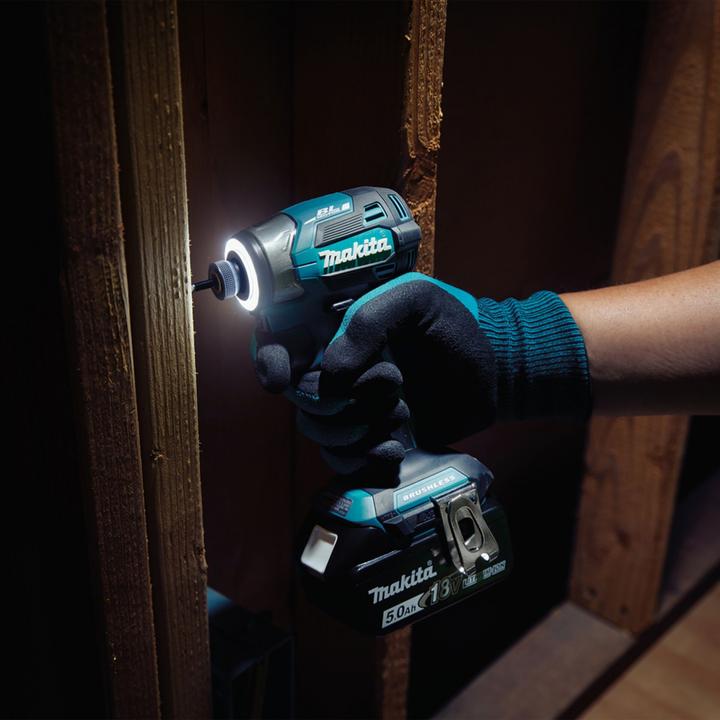 Immagine prodotto Shots Makita DTD 173 RTJ Akku Schlagschrauber 18 V 180 Nm 1/4“ Brushless + 2x Akku 5,0 Ah + Ladegerät +
