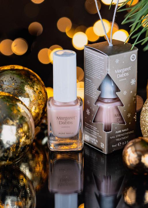 Produktbild Margaret Dabbs London PURE Nail Strengthening Treatment Christmas Tree Bauble (9 ml)