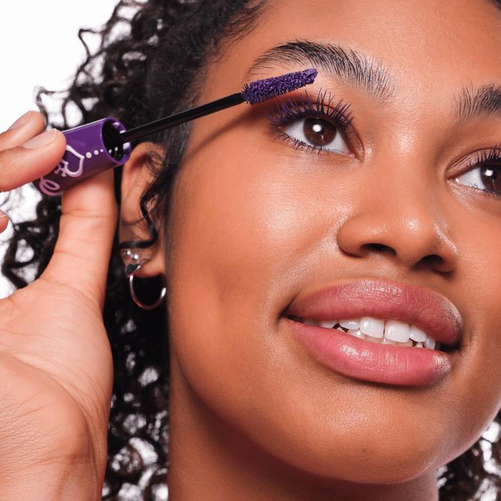 Image du produit essence Lash PRINCESS false lash effect mascara effet faux cils violet (Purple)