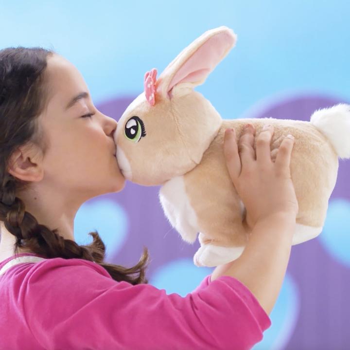 Produktbild Club Petz Betsy Interactive Bunny, brown (21 cm)