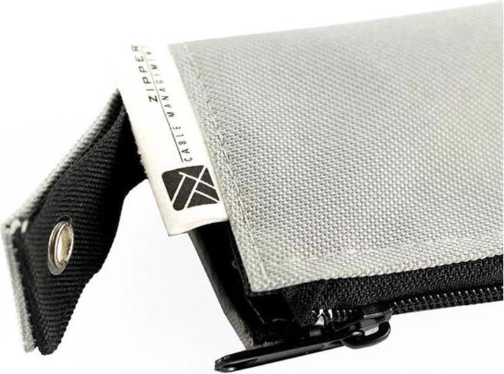 Actual product image R-Go Tools Cable Passage Zipper (Cable hole, 21 cm)