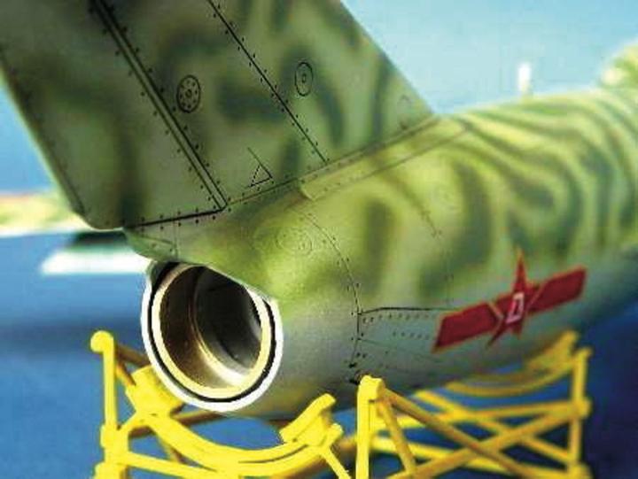 Image du produit Trumpeter MiG-15 à Fighter