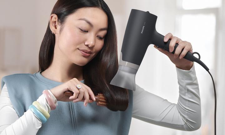 Actual product image Philips 3000 Series hair dryer (2100 W)