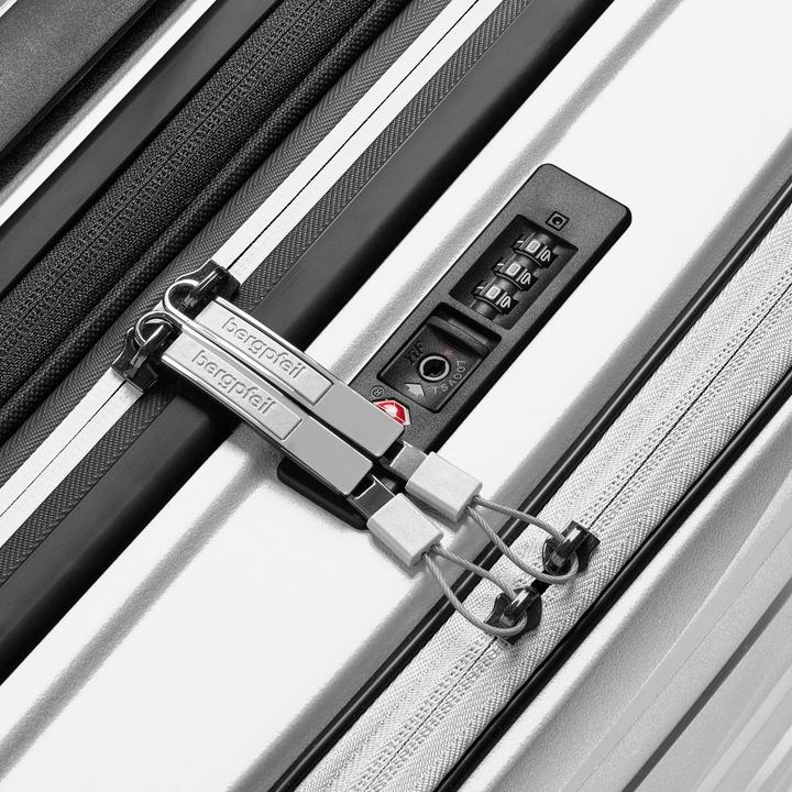 Actual product image Bergpfeil Travel 4 Rollen Kabinentrolley 55 cm Laptopfach mit Dehnfalte (46 l)