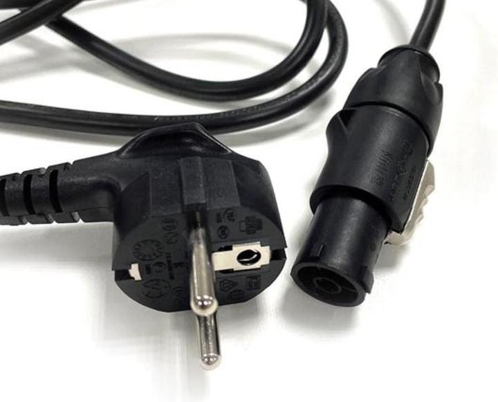 Produktbild HQ Power Flightcase Mit 6 Akkubetriebenen Led-Bodenscheinwerfern Hqlp10031 (12 W)