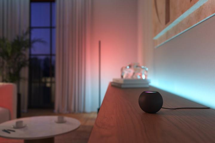 Produktbild Philips Hue Gradient Ambiance Basis (RGB, 200 cm, Indoor)
