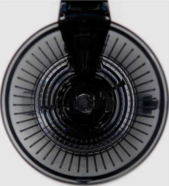 Actual product image Trisa Entsafter Slow Flow Juice