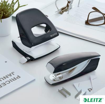 Produktbild Leitz WOW - Locher/Hefter Set (30 Blätter)