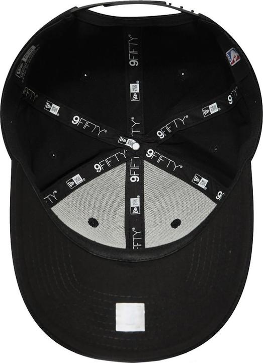Actual product image New Era Chicago Bulls (S, M)