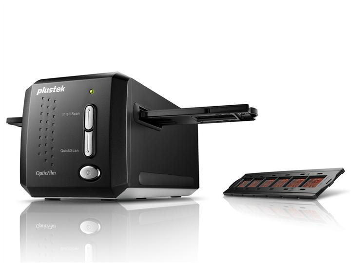 Actual product image Plustek OpticFilm 8200i Ai (USB)