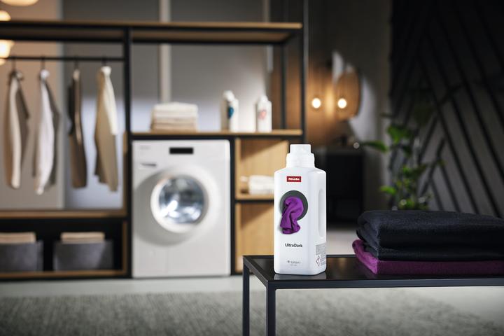 Image du produit Miele UltraDark (60 Cycles de lavage, Lessive liquide)