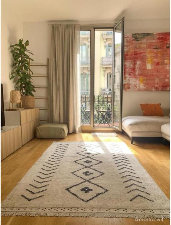 Actual product image Lorena Canals Rhombs (140 x 210 cm)