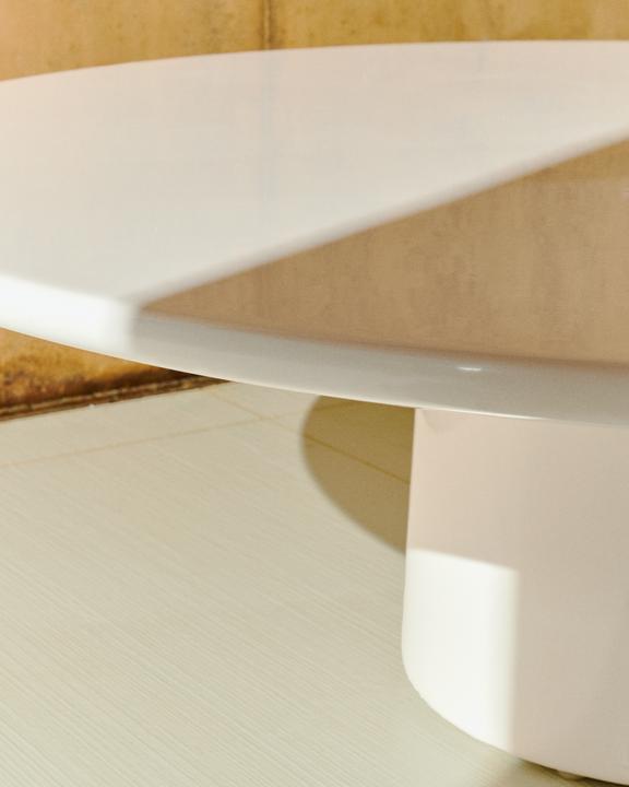 Image du produit Kave Home Albanella (110 x 110 x 35 cm)