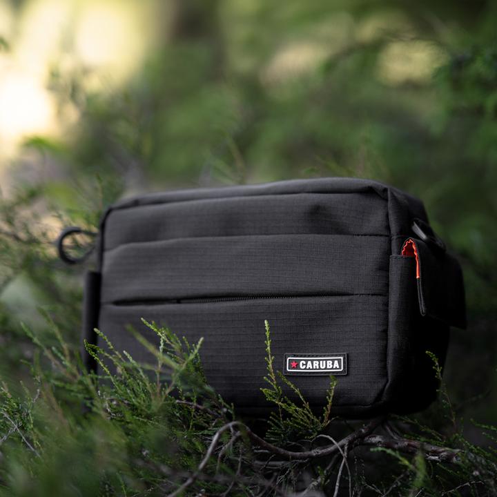 Actual product image Caruba Compex 100 Zwart (Camera shoulder bag)
