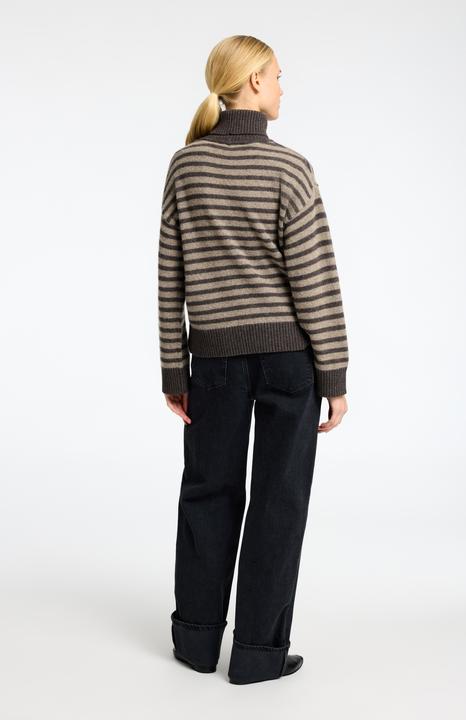 Actual product image Selected Femme Knitted turtleneck jumper (S)