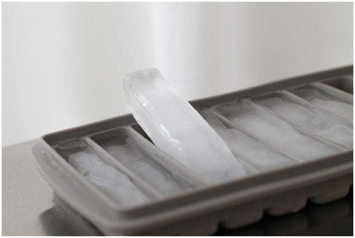 Produktbild Aya & Ida Eiswürfelbehälter Driftwood