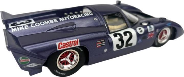Actual product image Carrera Ca Digital 124 Cars Lola T70 Mkiiib No.3