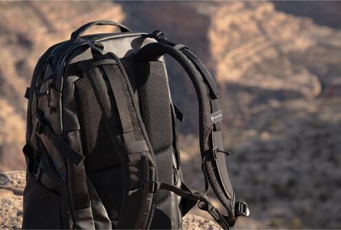 Actual product image Wandrd Stratus Backpack (Photo backpack, 18 l)