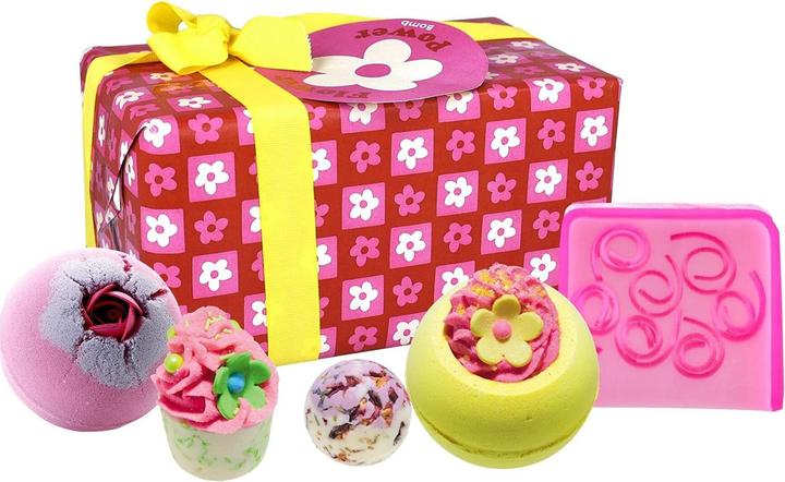 Immagine prodotto Bomb Cosmetics BOMB COSMETICS SET Flower Power kule musujące, babeczki, mydła do kąpieli 5szt. (Set per la cura dei capelli)