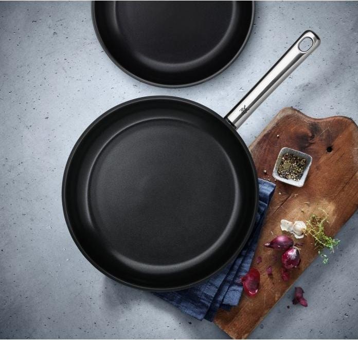 Actual product image WMF Devil (28 cm, Frying pan, Stainless steel)