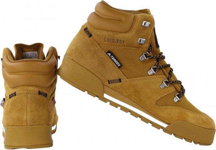 Produktbild Adidas Terrex Snowpitch (46)