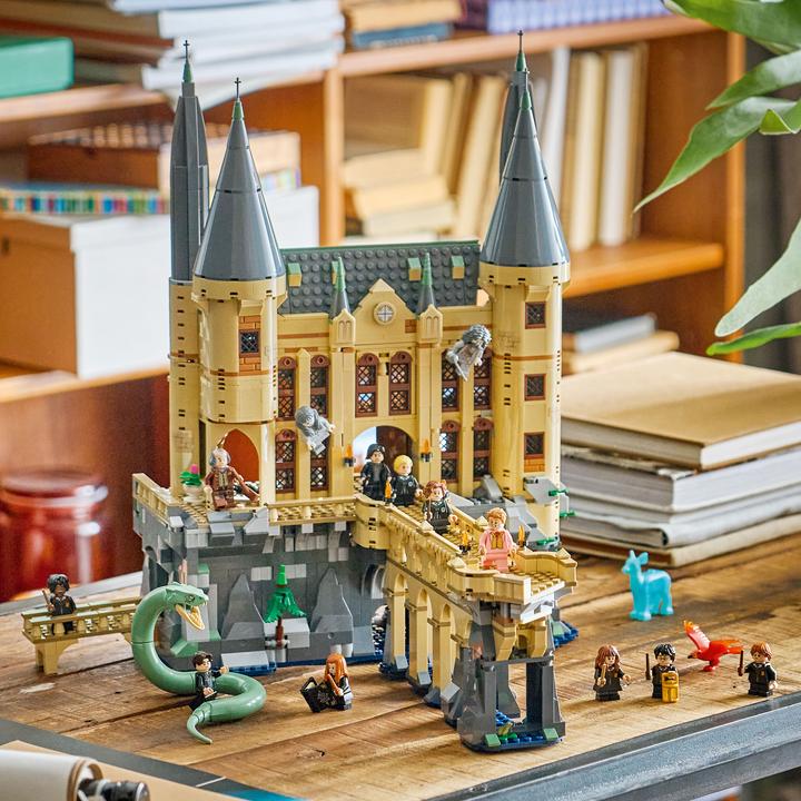 Produktbild LEGO Hogwarts Ostflügel (76473, LEGO Harry Potter)