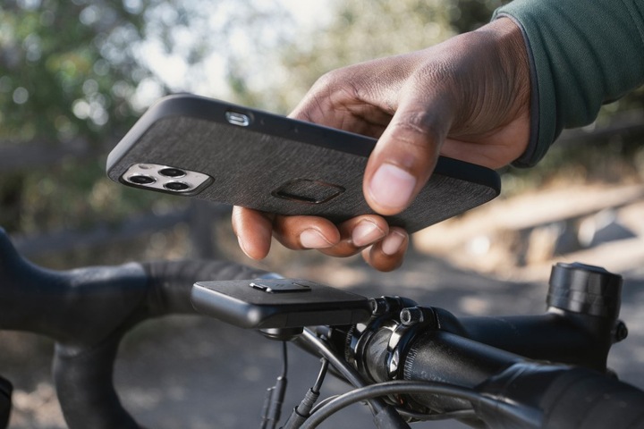 Actual product image Peak Design Everyday Case (Apple iPhone 13 Pro Max)
