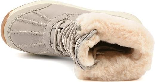 Actual product image Ugg Adirondack III (36)