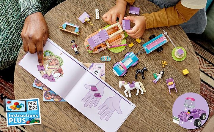 Immagine prodotto LEGO Paddock per l'allenamento e rimorchio per cavalli (41441, LEGO Friends)