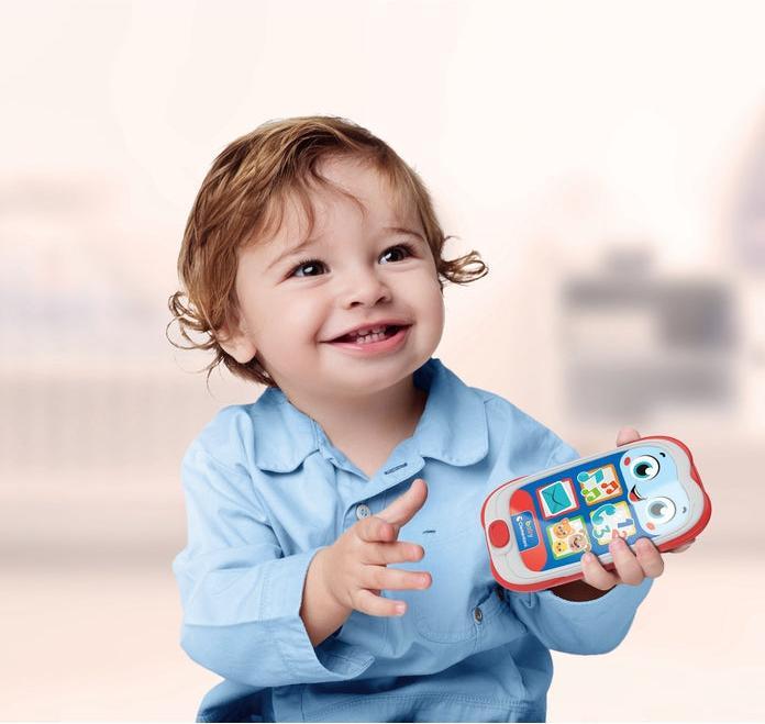 Produktbild Clementoni Baby Smartphone Rot – erstes Spielzeug für Kinder 6 Monate, Handyspiel, Musik, interaktiv