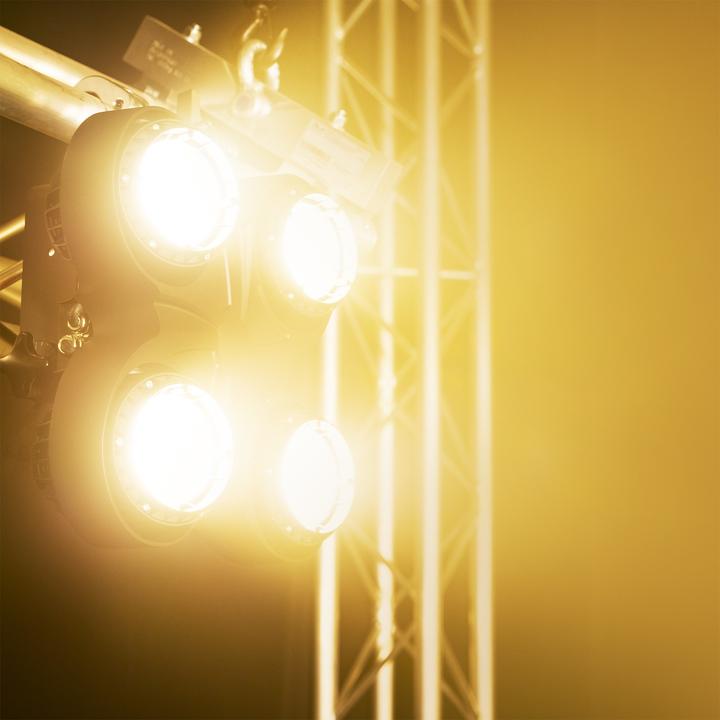 Image du produit BeamZ Projecteur SB420IP (100 W, LED)