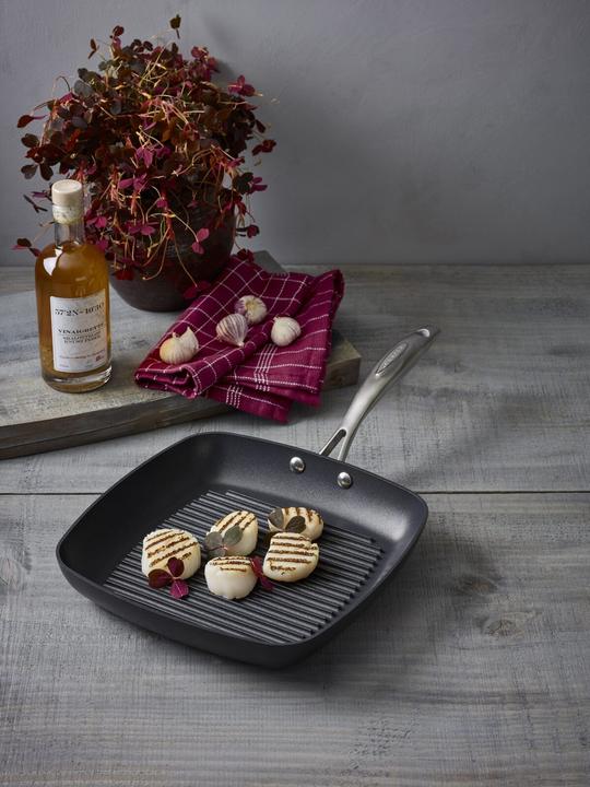 Produktbild Scanpan Pro IQ Grillpfanne, quadratisch, 26,7 x 26,7 cm (Grillpfanne, Aluminium, Edelstahl, Stahl)