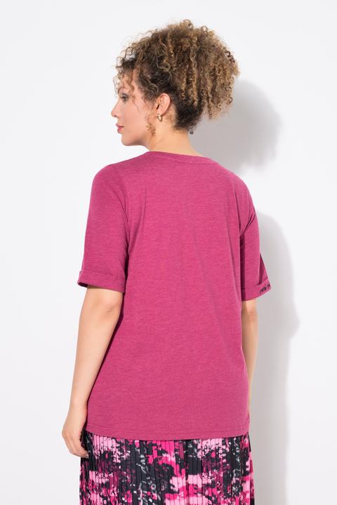 Actual product image Ulla Popken Latin Lettering Short Sleeve V-Neck Tee (46, 48)