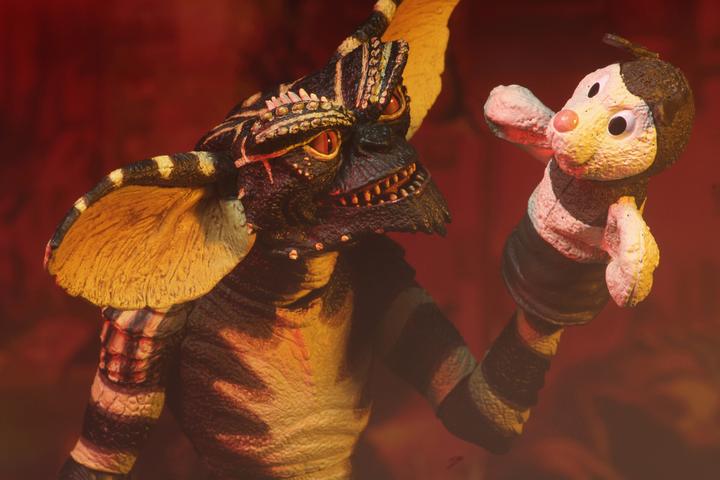 Image du produit Neca Action Figure Gremlins Ultimate : Flasher Gremlin 15 cm