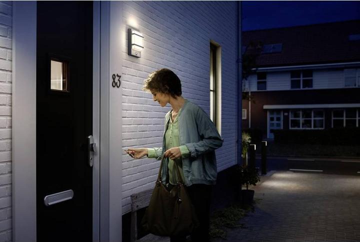 Image du produit Philips Petronia (800 lm, IP44)