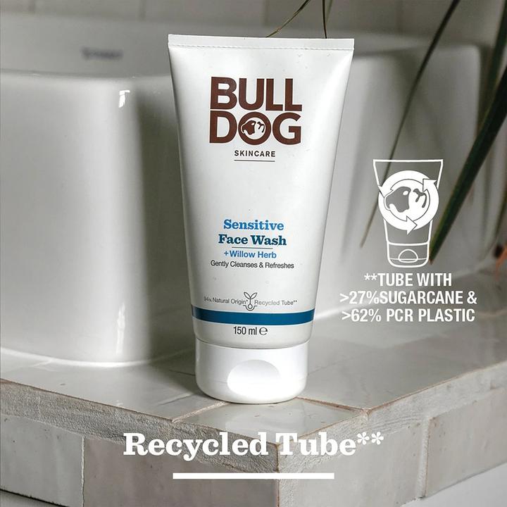 Produktbild Bulldog Sensitive Face Wash - Men'S Cleansing Gel For Sensitive Skin (Reinigungsgel, 150 ml)