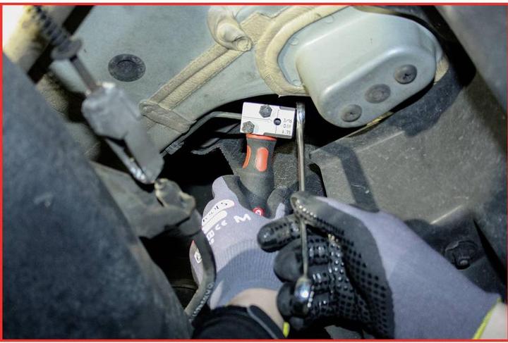 Produktbild KS Tools FlareFix eco 4.75 mm Universal-Bremsleitungs-Bördelgerät-Satz