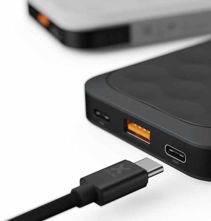 Actual product image Xtorm Fuel Series 5 (10000 mAh, 20 W, 37 Wh)