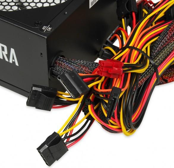Image du produit iBox AURORA 700W 14cm fan PSU GAMING (700 W)
