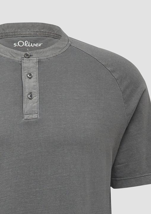 Produktbild S.Oliver T-Shirt Henley-T-Shirt mit Raglanärmeln und Garment Dye (L)
