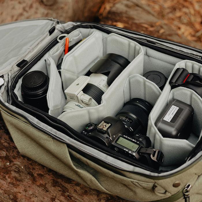 Image du produit Peak Design Camera Cube V2 Moyen (Poche intérieure pour appareil photo, 13 l)