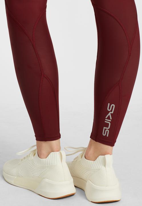 Actual product image Skins S3 Thermal Long Tight (XS)