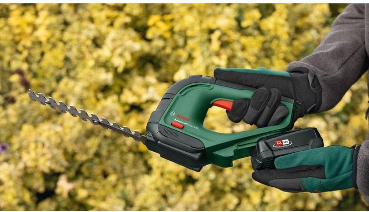 Produktbild Bosch Home & Garden AdvancedShear 18V-10 (Akkubetrieb)
