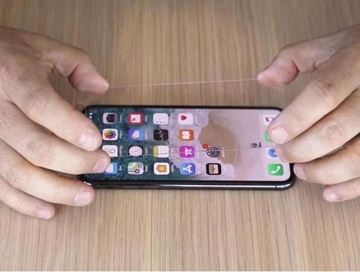 Produktbild Quad Lock Glass Screen Protector - Google Pixel 9 / 9 Pro (Google Pixel 9, Google Pixel 9 Pro)